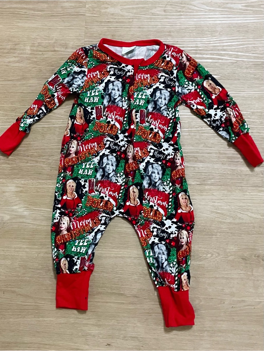 Dolly bamboo Green Christmas Graphic One-Piece Pajamas